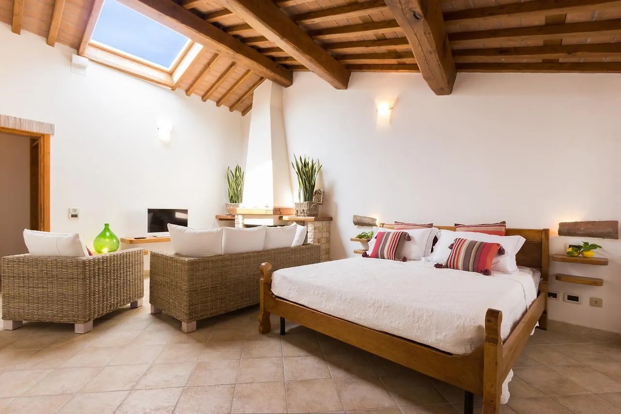 Bed and Breakfast Abbaino Massa  Bed & Breakfast