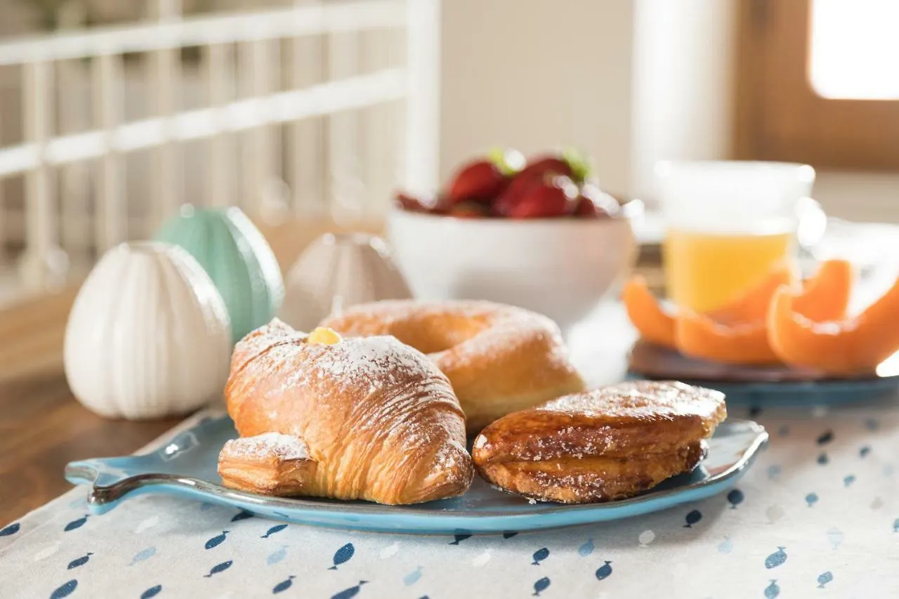 Bed and Breakfast Abbaino Massa
